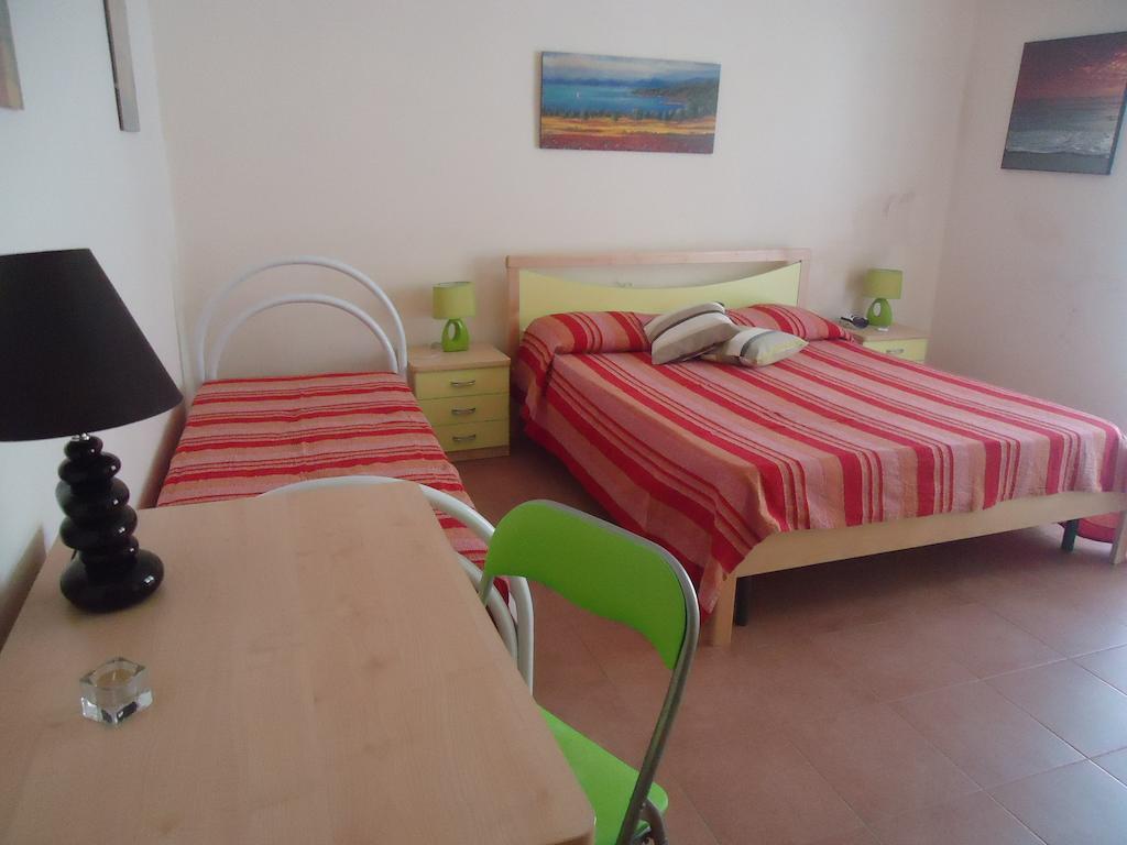 Ferienwohnung Isola Del Sole Syrakus Zimmer foto
